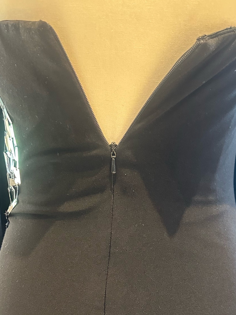 Adrianna Papell Black Ruched Sweetheart Sequin Cutout Evening Maxi Gown (1/2) - Picture 9 of 11